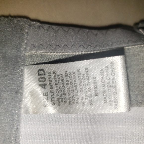 Polkadot bra - Picture 3 of 3